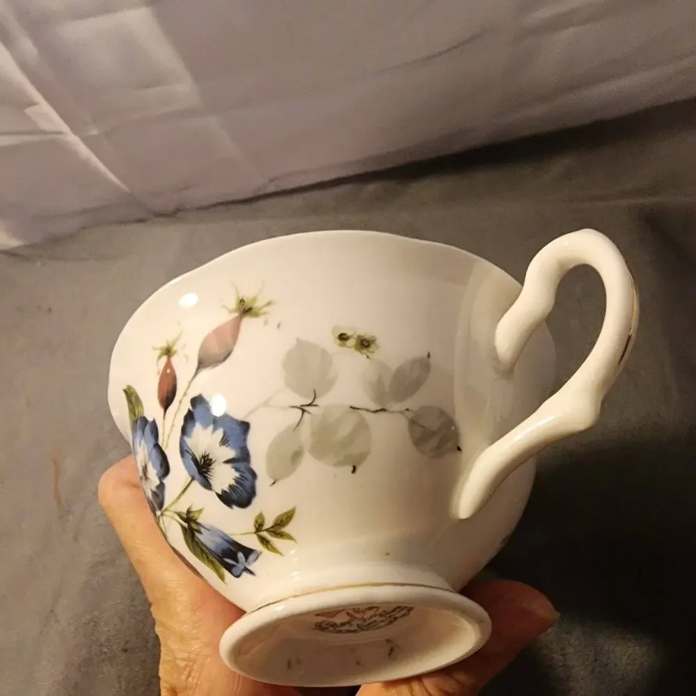 Royal Grafton Fine Bone China Floral Teacup made in England blue pansies